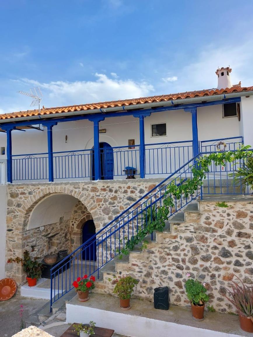 Politeika Traditional House Tirósz Kültér fotó